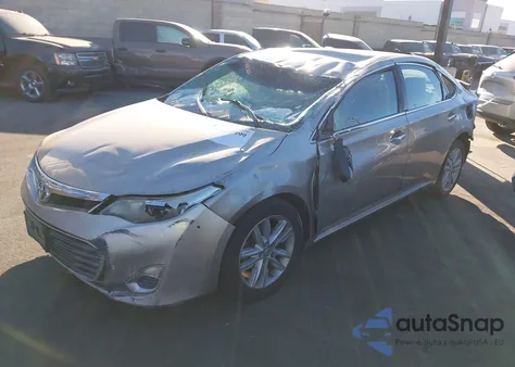 2013 Toyota Avalon Xle z USA, uszkodzony, nr VIN 4T1BK1EB6DU054397
